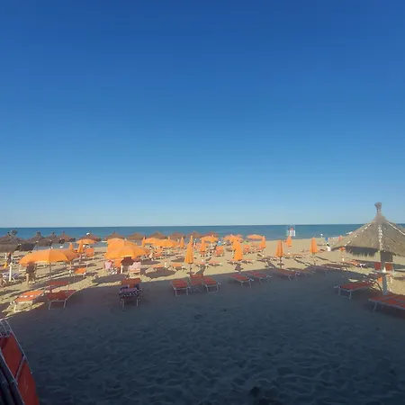 Casa Felice 1 Апартаменты Торторето